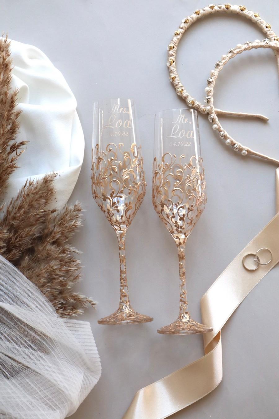 Mariage - personalized wedding glasses Toasting flutes, champagne flutes bride and groom, Personalized gift, wedding decorations, flutes set of2