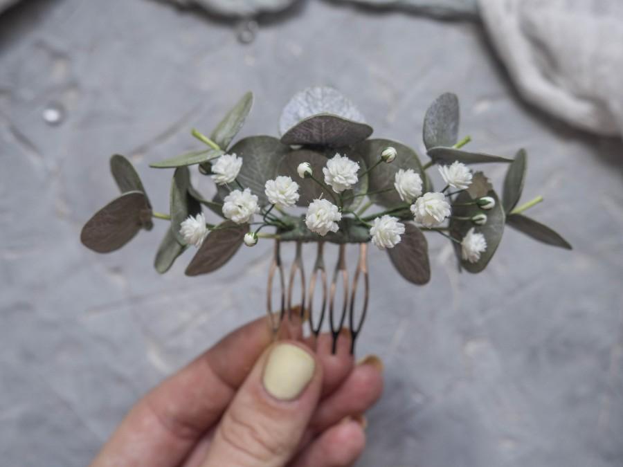 Wedding - Bridal hair comb eucalyptus babys breath piece greenery