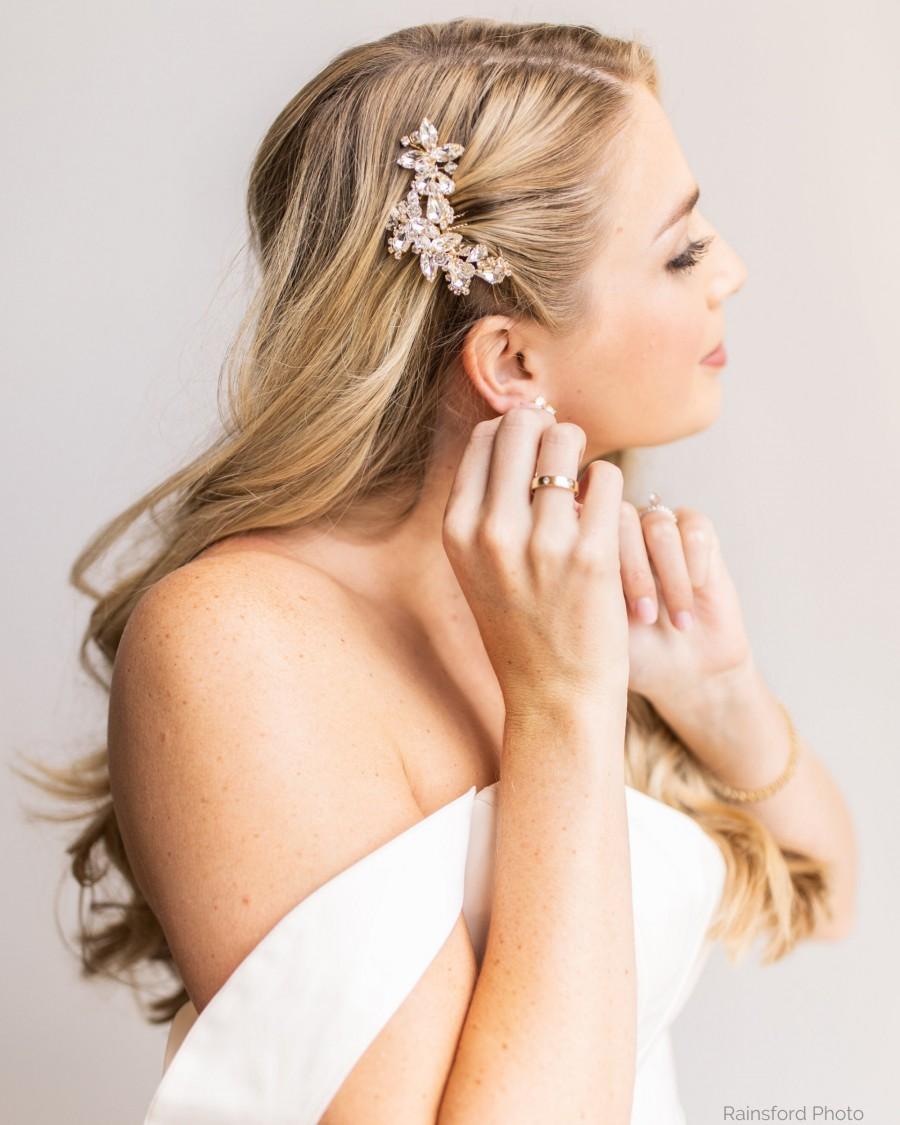 Hochzeit - Rhinestone Hair Comb, Bridal Hair Comb, Vintage Wedding Hair Comb, Bridal Headpiece, Wedding Hair Accessory, Hair Comb for Wedding ~2222