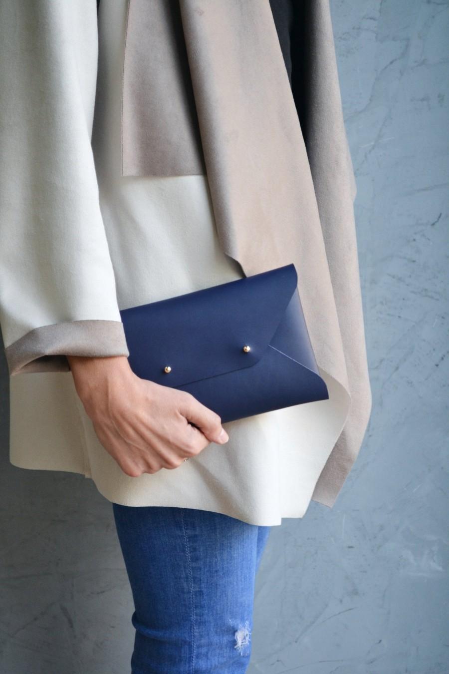 زفاف - Navy blue leather clutch bag / Navy blue leather bag / Blue envelope clutch / Leather pouch / Makeup bag / SMALL SIZE / Christmas gift