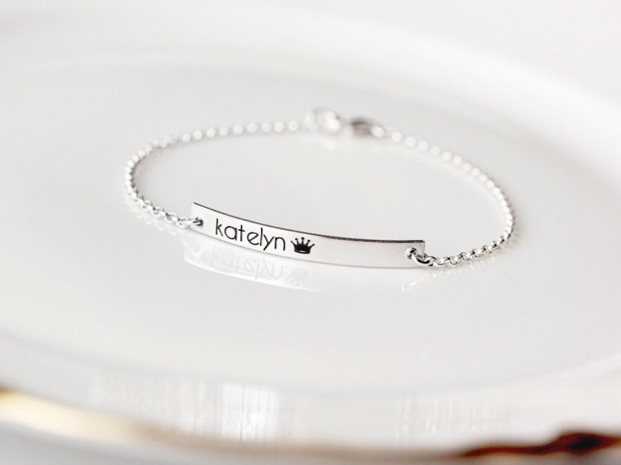 Свадьба - Children's Thin Bar Bracelet - Personalized Bar Bracelet, Name Bracelet, Flower Girl Gift, Bar Bracelet, Custom Bar Bracelet, Children, MXE