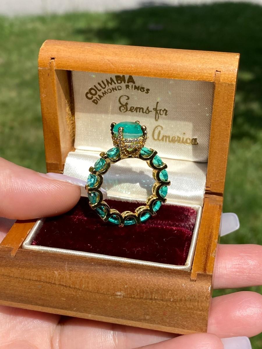 Hochzeit - 100% Genuine Columbia Emerald Gem Multi Gemstone Ring Band, Handcrafted Masterpiece, Natural Emerald Ring, Emerald Engagement Ring