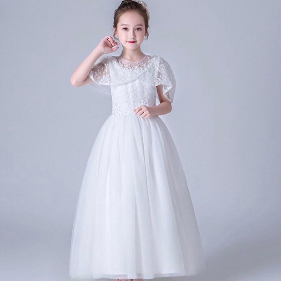 Hochzeit - Elegant Flower Girl Dress