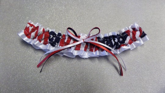 زفاف - Patriotic American flag Red white blue wedding toss keepsake  prom garter USA military stars stripes Choose navy or white satin