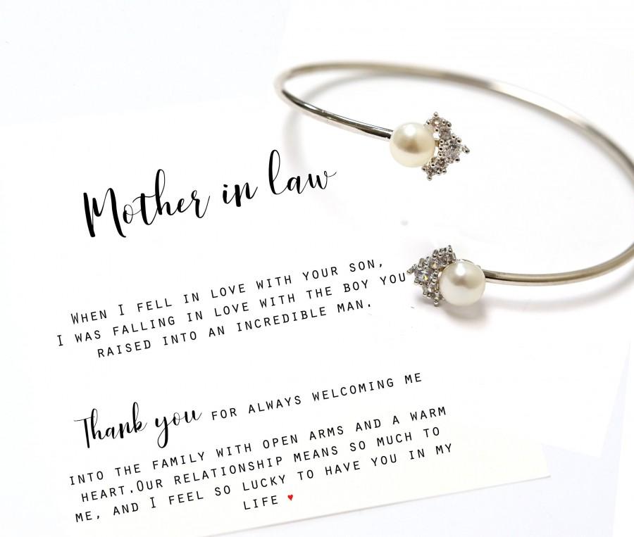 Hochzeit - Mom gift from daughter Mother in law gift step mom bonus mom mother of the Groom wedding gift fresh water pearl bracelet mother bride gift