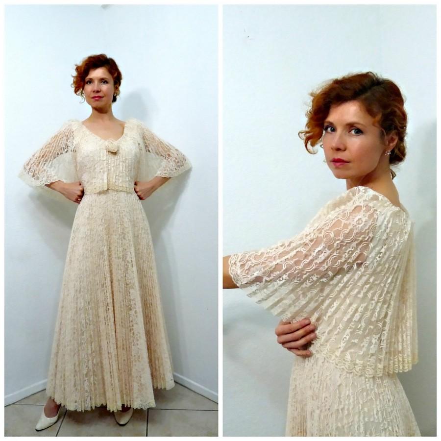 Hochzeit - Vintage 1950s Lace Dress with Cape Accordion pleated Maxi Bridesmaid Evening Prom Wedding dress S