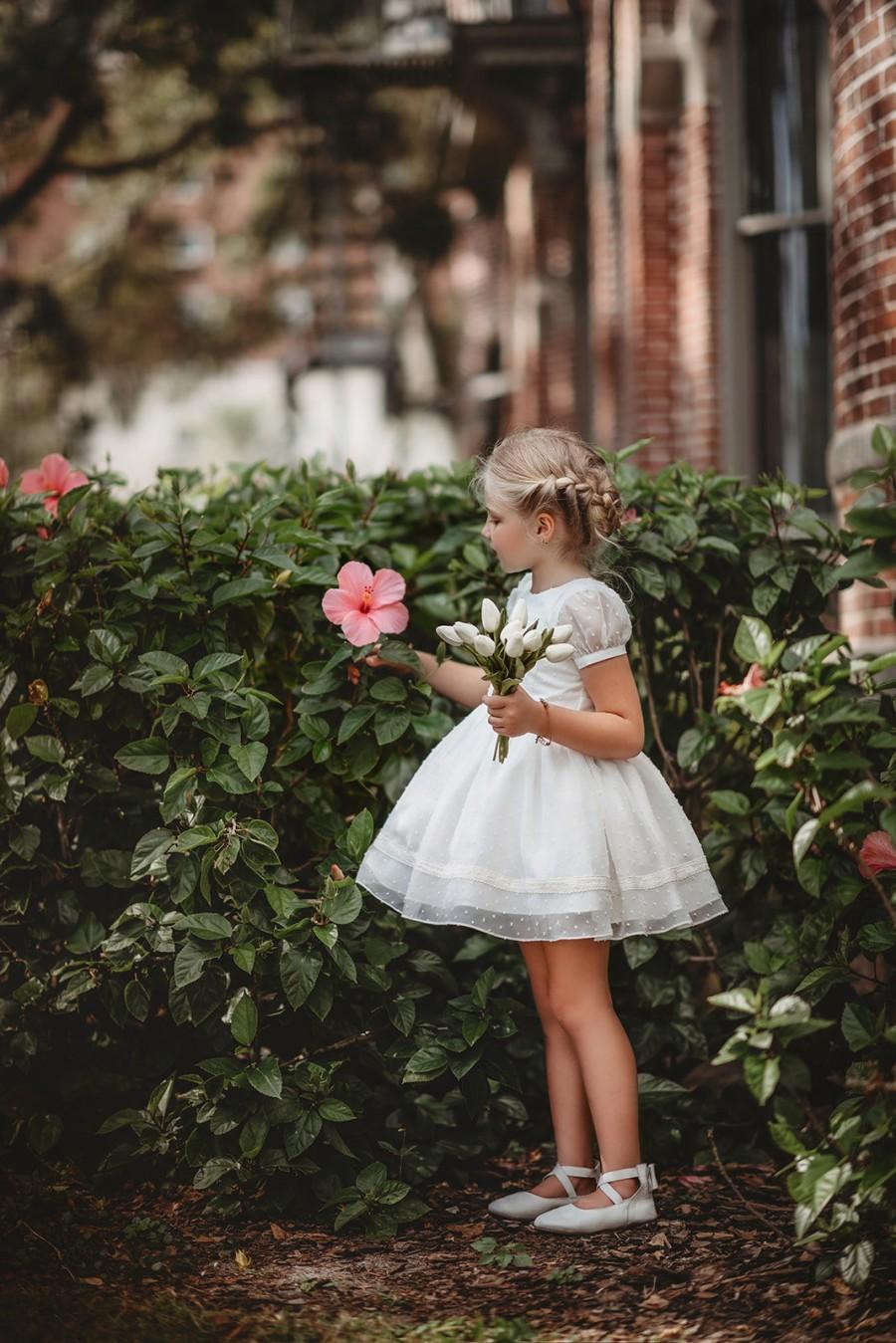 Hochzeit - White girls dress,vintage length dress,flower girl dress,Easter dress,toddler girls dress,white portrait dress,vintage party dress