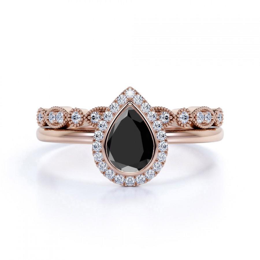 زفاف - 1.5 Carat Black Diamond Engagement Ring Set, Pear Cut Black Diamond Promise Ring, unique Black gemstone Bridal Set, Art Deco Wedding Band