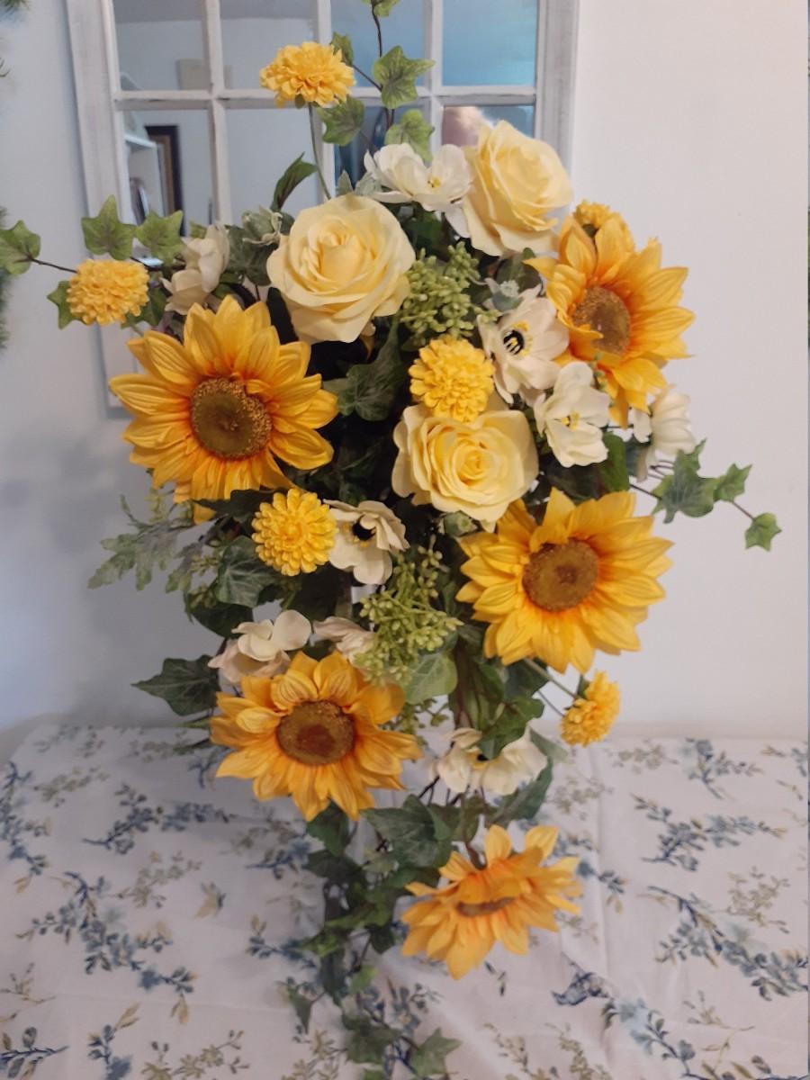 Decor Cascading Sunflower Bouquet 2984273 Weddbook