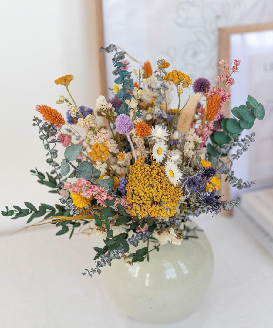 Hochzeit - Dried Eucalyptus & Wildflower Bridal Bouquet / Billy Balls Bouquet / Boho Bride Spring Flowers
