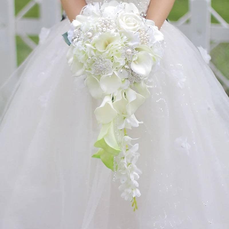 Свадьба - Ivory & Pearl Wedding Bouquet-Waterfall Bridal Bouquet-Crystal Bridal Flowers-ivory waterfall Bouquet-Bridesmaid Bouquet- Silk Flowers Bride