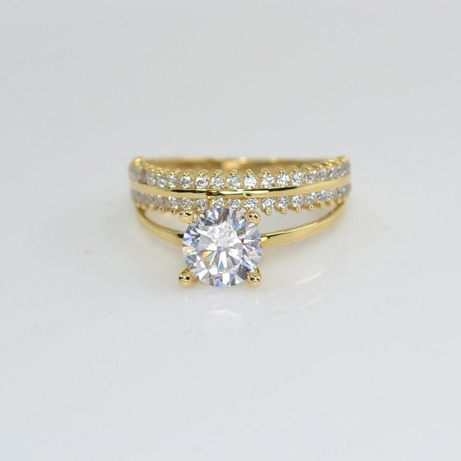 Свадьба - Solid gold 14K double band solitaire ring