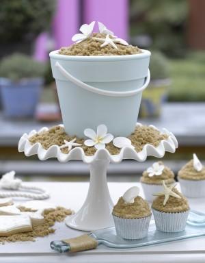 Hochzeit - Yummy Beach Wedding Cupcakes ♥ Creative Wedding Cupcakes für Strand-Hochzeit