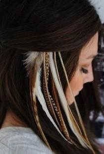 wedding photo - hair feathers
