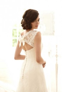 wedding photo - Lace back wedding dress