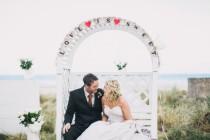 wedding photo - Pew Ends & Aisle Decor Ideas