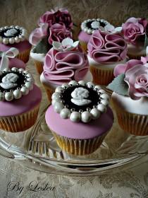 wedding photo - Pink Ruffles, Roses and Cameo Cupcakes