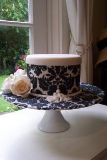 wedding photo -  Black Damask Cake