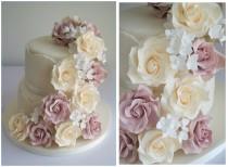 wedding photo - Vintage Floral Wedding Cake
