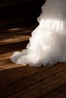 wedding photo - Dress on wood