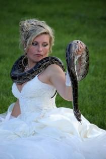 wedding photo - The bride and the snake