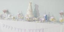wedding photo - Cake & sweetie table