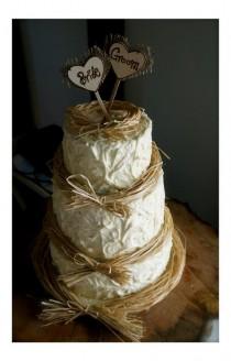 wedding photo -  Rusting Wedding Cake with Buttercream
