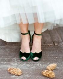 wedding photo -  Emerald Green Weddings (color Of 2013)