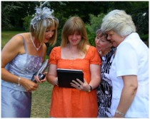 wedding photo - Use free iPad Wedding Planner App To Plan The Perfect Wedding