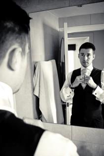 wedding photo - Groom In The Mirror