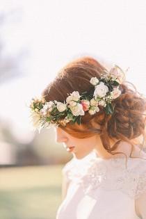 wedding photo - Floral Hair Crowns