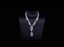 wedding photo - Diamond Wave Necklace