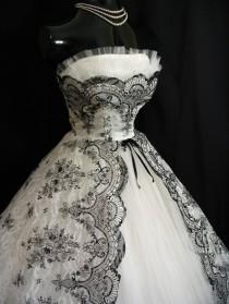 wedding photo -  Black & White Gown