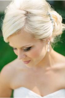 wedding photo - Gorgeous Wedding Eye-Candy on Style Unveiled