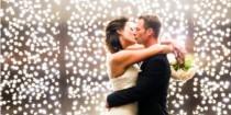 wedding photo - 10 Wedding Backdrops That Put The 'Wow' In 'Wow Factor'