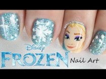 wedding photo - Frozen Nail Art  - Elsa