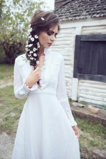 wedding photo - Vintage Wedding Gowns From Maggie May