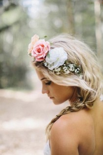 wedding photo - The Crescent Moon Crown... Flower Garlands for an Alternative Bride