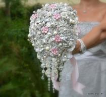 wedding photo - Wedding Bouquets BROOCH
