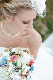wedding photo - Bouquets de mariage Broche