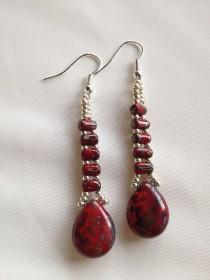 wedding photo - Picasso Red Beaded Earrings
