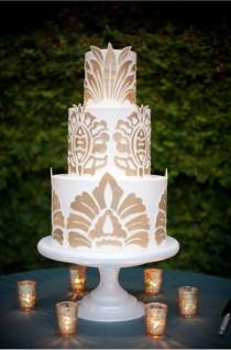 wedding photo - Золото И Белый Свадебный Торт