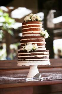 wedding photo - Naked Wedding Cakes