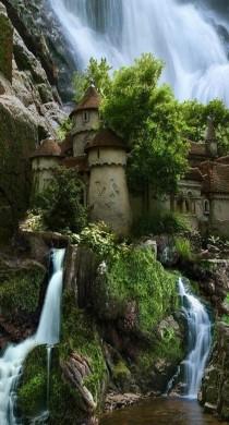 wedding photo - Waterfall Castle In Poland 