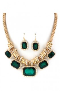 wedding photo - Emerald Necklace And Earrings 