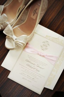 wedding photo - Wedding card with bridal shoes using same color combination.