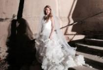 wedding photo - Shakira, vestida de novia