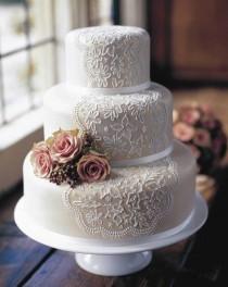 wedding photo - Lace Wedding Cake 
