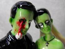 wedding photo - Zombie Couple Day Of The Dead Style Wedding Cake Topper