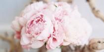 wedding photo - The Most Beautiful Blooms For Spring Brides